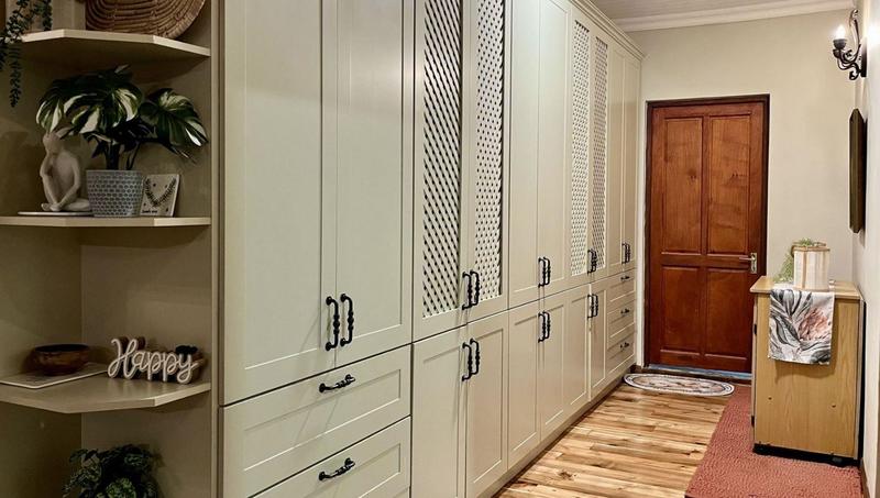 5 Bedroom Property for Sale in Greyton Western Cape